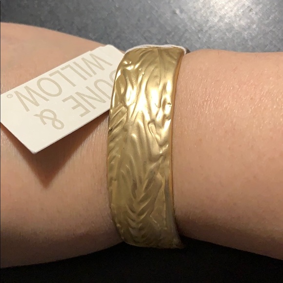 Dune and Willow Gold Plated over SS Cuff Bracelet - Picture 3 of 6